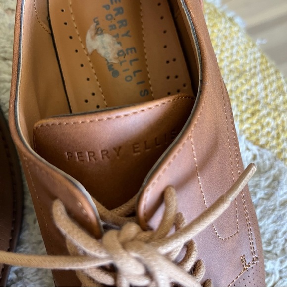 Perry Ellis Brown Leather Men's Shoes Size 9.5 US - Picture 5 of 7